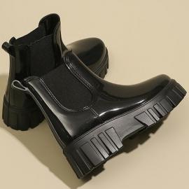 Lady shoes                                                        